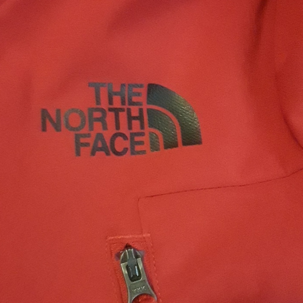 North face - Picture 4 of 5